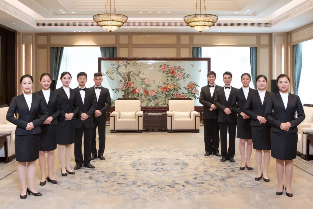 紫薇厅连续获奖背后的品质坚守——从从业界评选看西湖国宾馆的服务之道